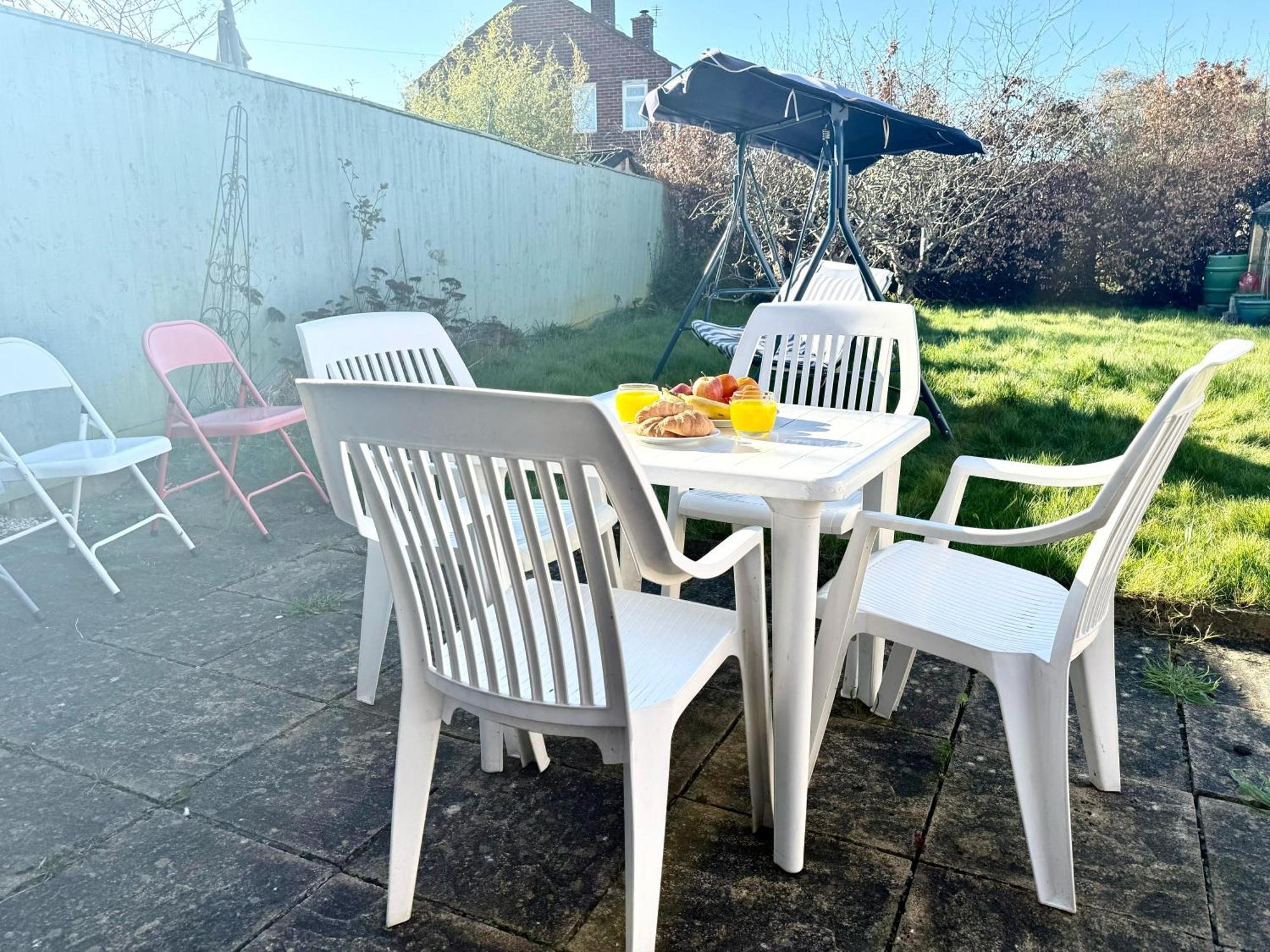 Stylish 3-Bedroom House With Garden & Free Parking'S, Prime Location With Private Garden Kidlington Exteriör bild