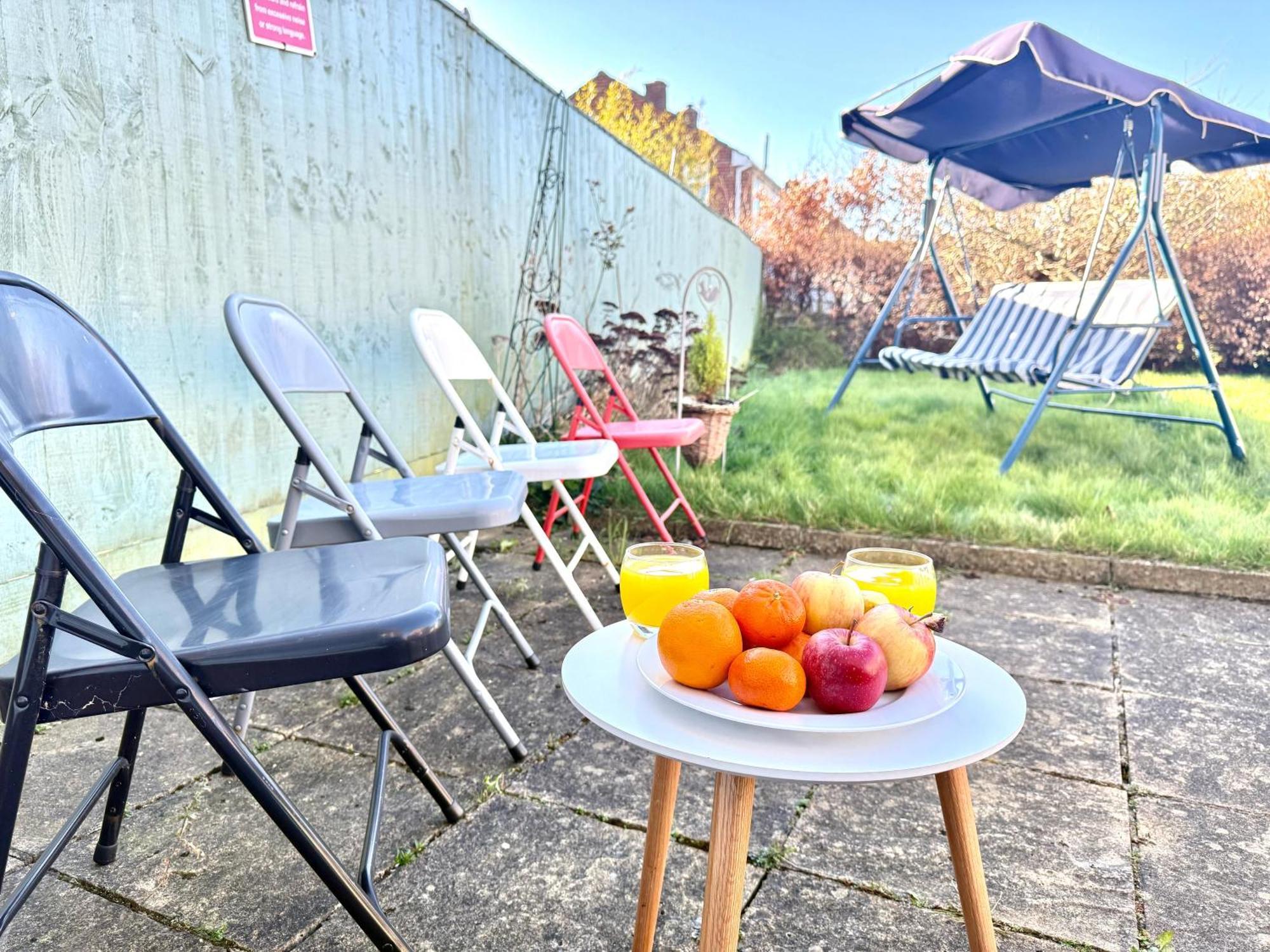 Stylish 3-Bedroom House With Garden & Free Parking'S, Prime Location With Private Garden Kidlington Exteriör bild